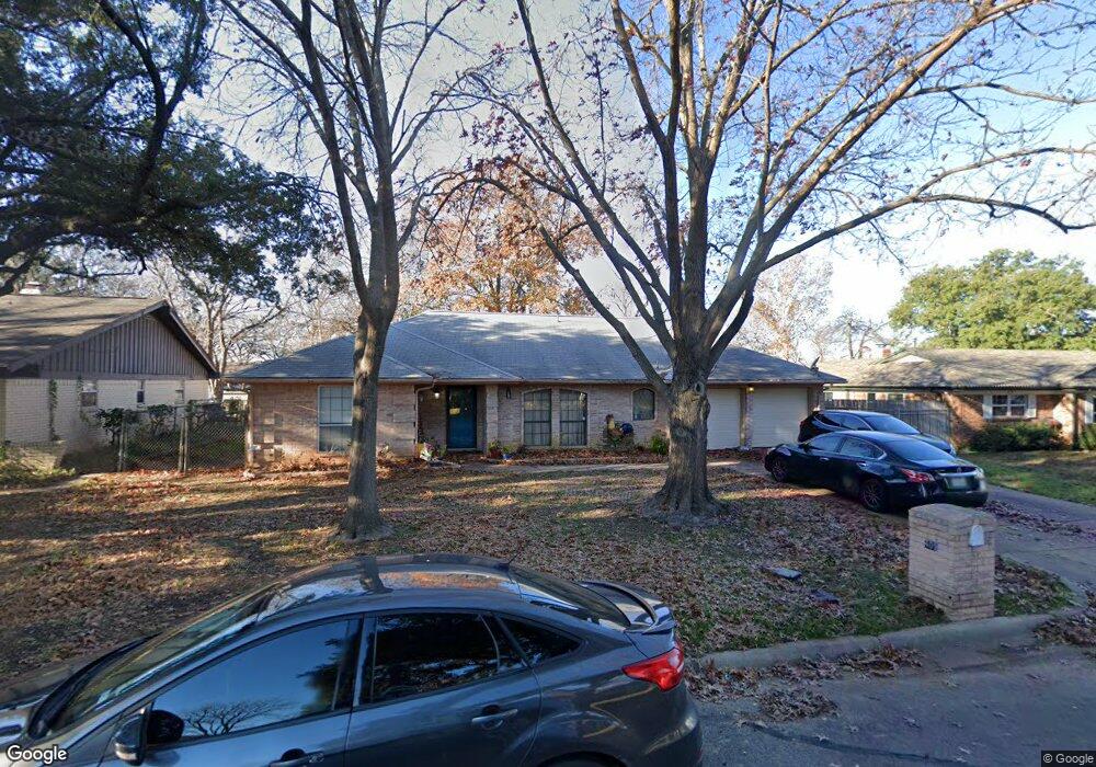 409 Glenn Dr, Hurst, TX 76053 - photo 1