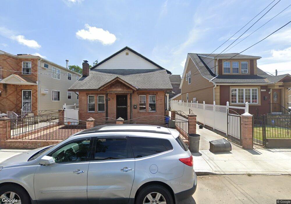 17734 119th Rd, Jamaica, NY 11434 - photo 1