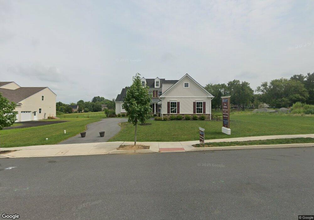 3911 Mountain View Ave unit 14, Easton, PA 18045 - photo 1