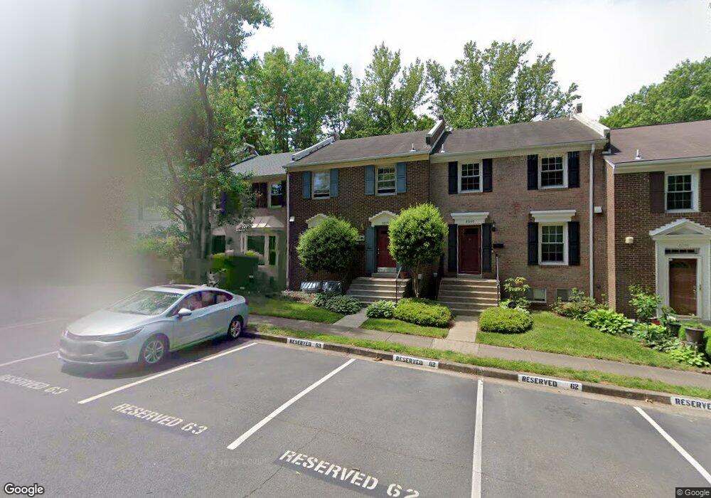 8082 Sleepy View Ln, Springfield, VA 22153 - photo 1