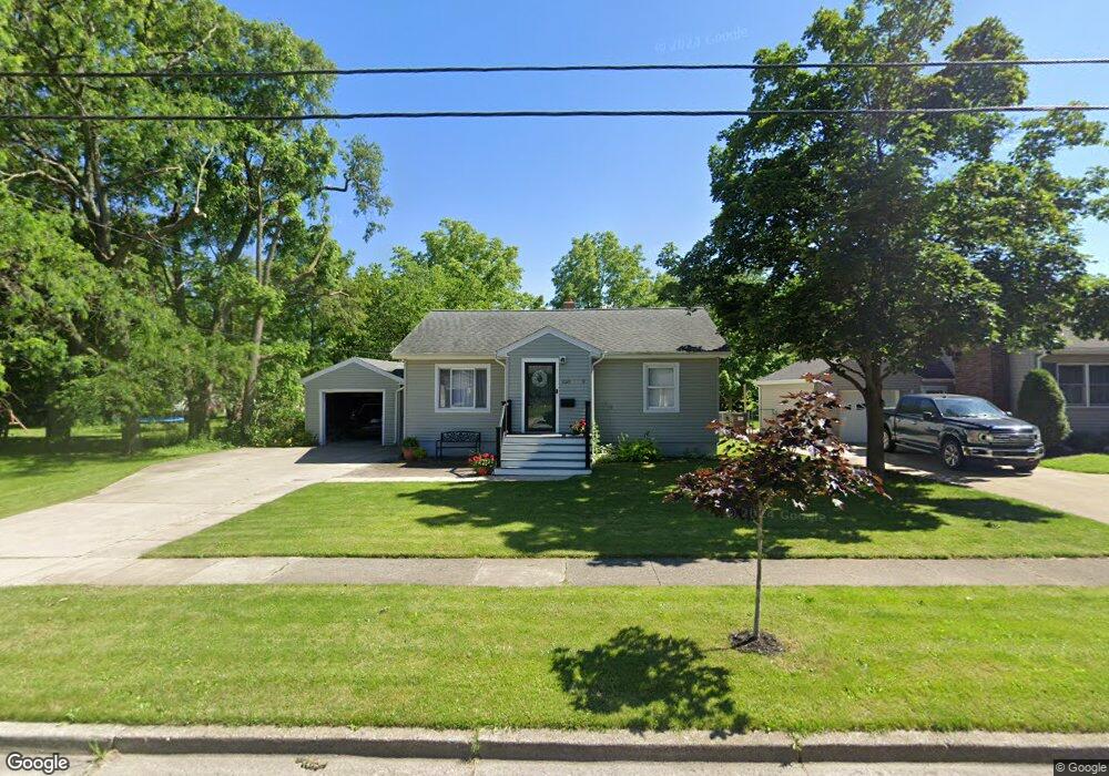 1333 W King St, Owosso, MI 48867 - photo 1
