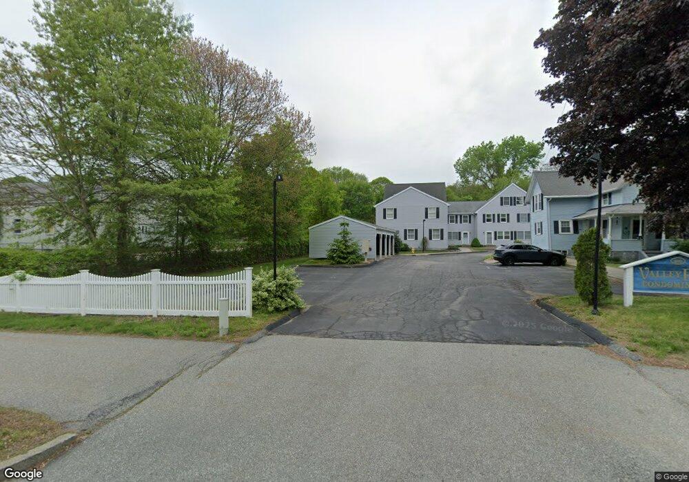 22 Thames Height Ln, Groton, CT 06340 - photo 1