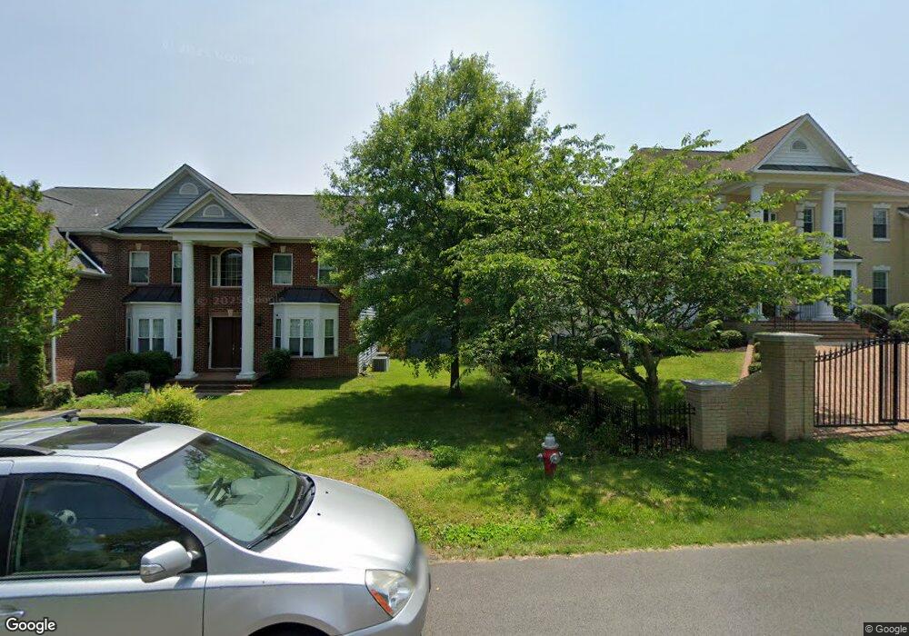 7403 Franklin Rd, Annandale, VA 22003 - photo 1