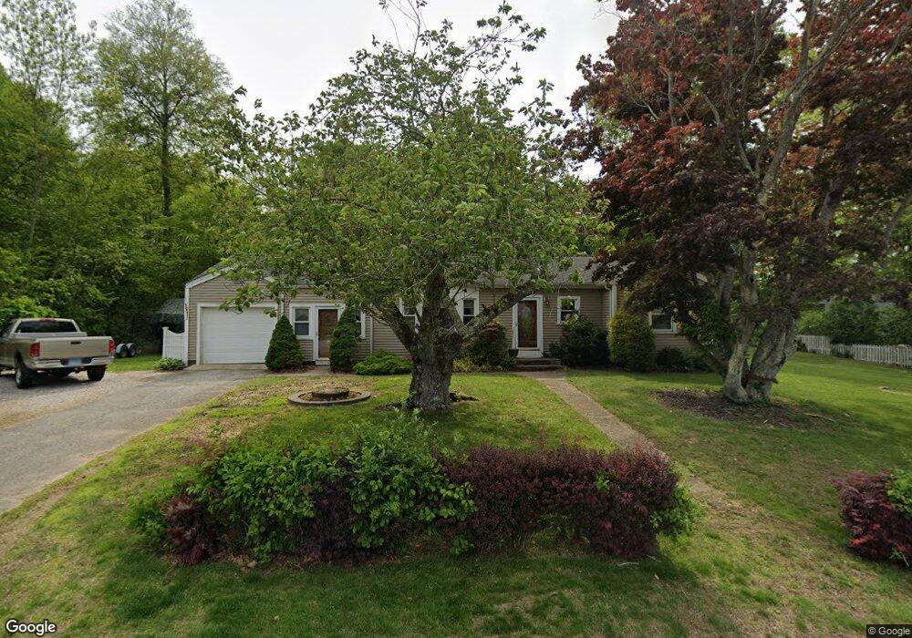 22 Barry Dr, Gales Ferry, CT 06335 - photo 1