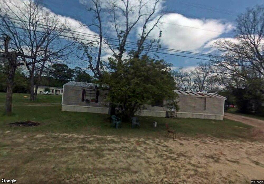 932 Railroad St N, Broxton, GA 31519 - photo 1