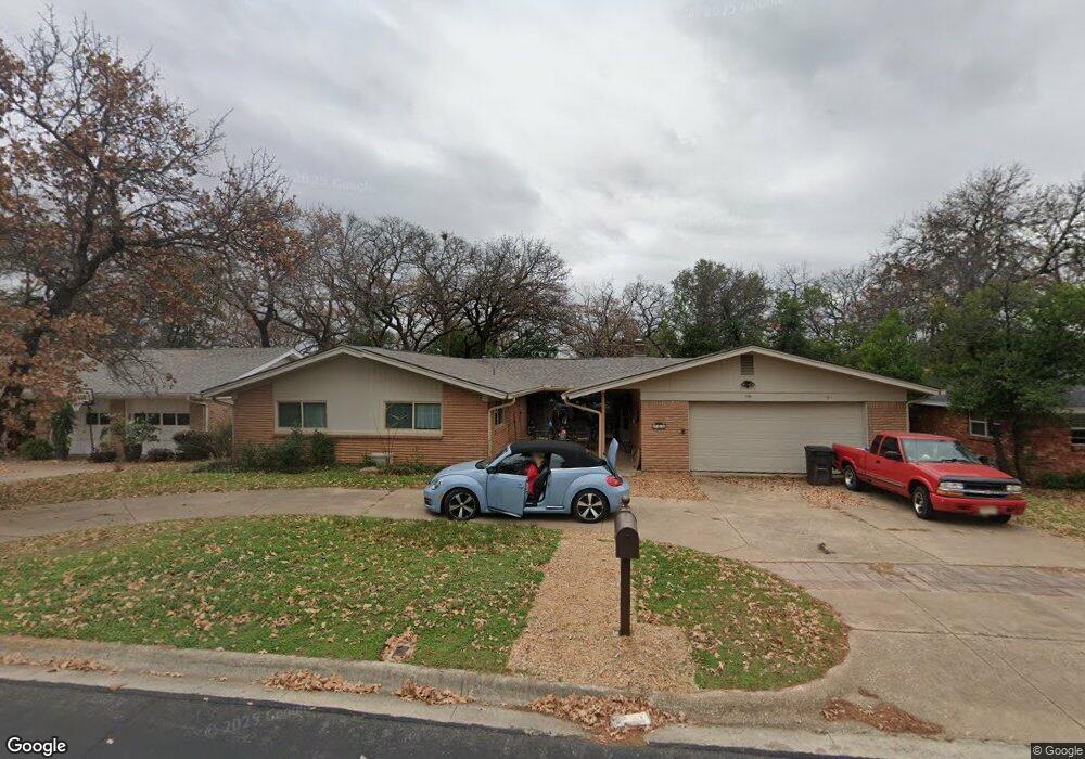 709 W Cheryl Ave, Hurst, TX 76053 - photo 1