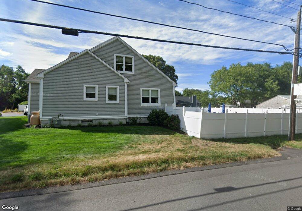 24 Wampum Rd, Narragansett, RI 02882 - photo 1