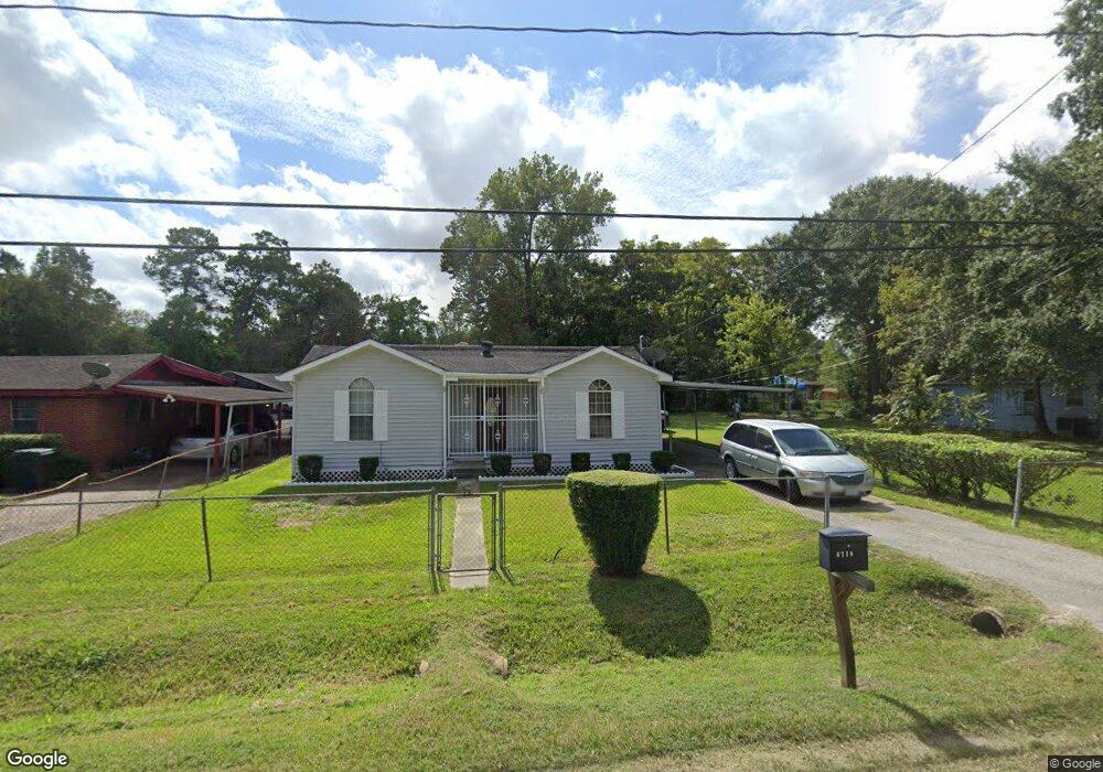 6718 Finch St, Houston, TX 77028 - photo 1