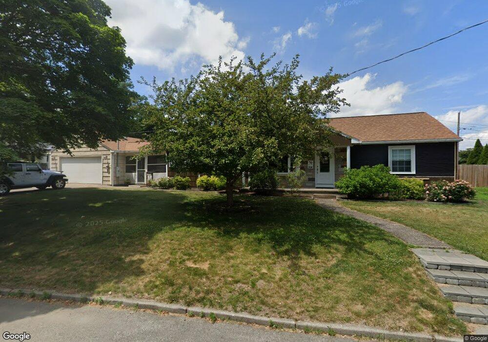 70 Seba Kent Rd, Pawtucket, RI 02861 - photo 1