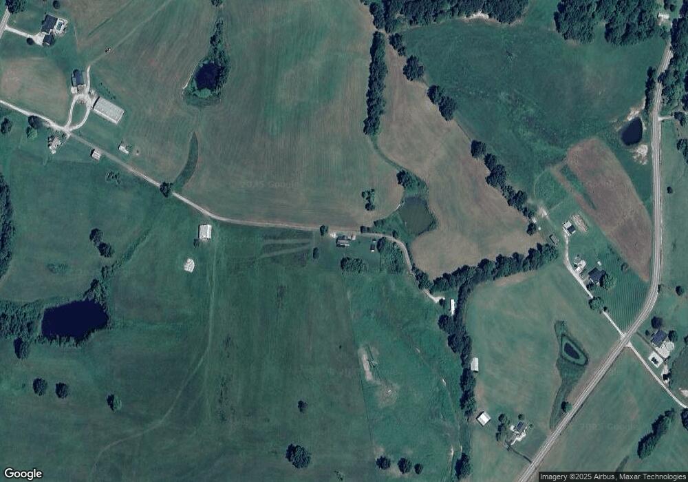 334 Andrews Rd, McKee, KY 40447 - photo 1