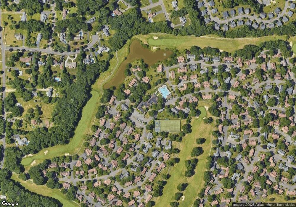 536 Narraganset Ln unit B, Stratford, CT 06614 - photo 1