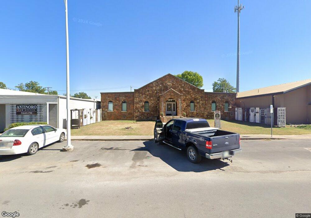 23 N Vann St, Pryor, OK 74361 - photo 1