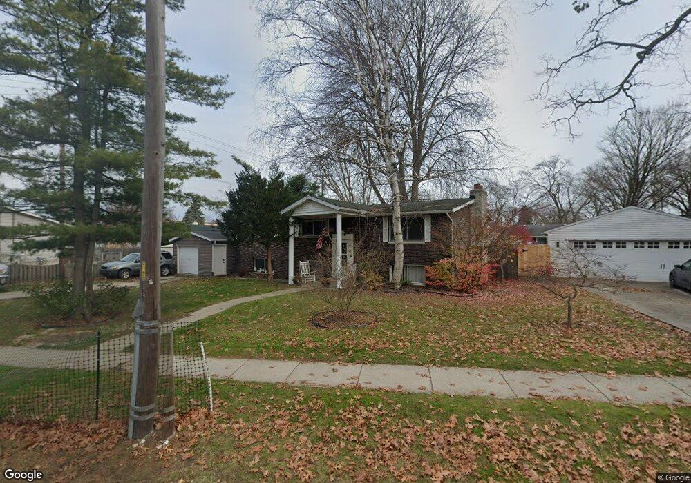 2532 Riverside Dr, Port Huron, MI 48060 - photo 1