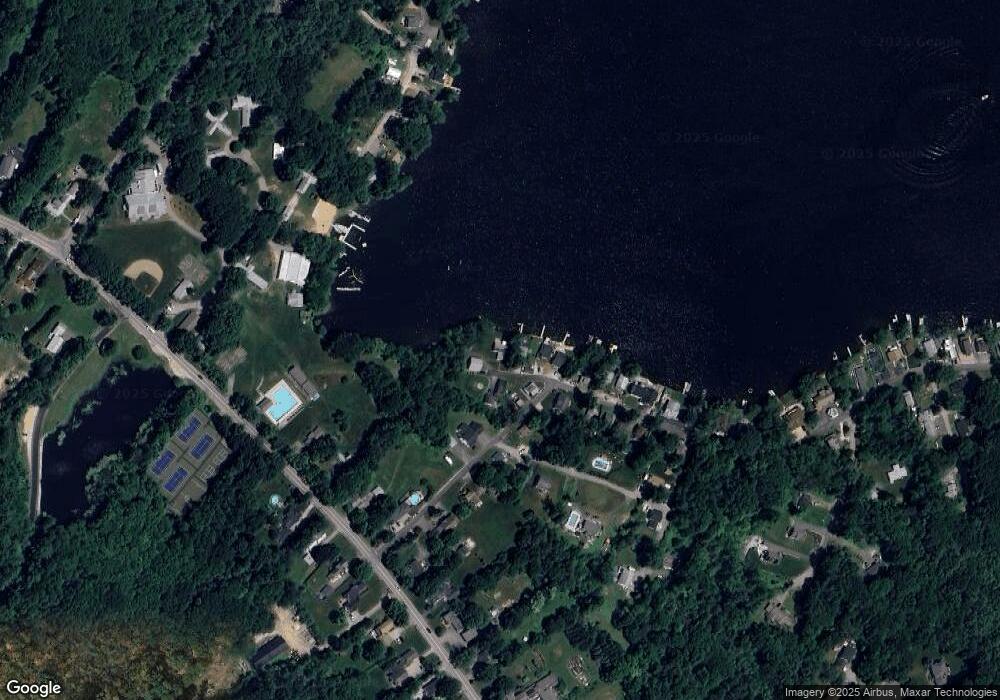 4 Shore Dr, Hampstead, NH 03841 - photo 1