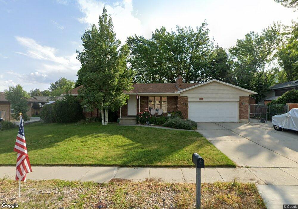 1565 E Plata Way, Sandy, UT 84093 - photo 1