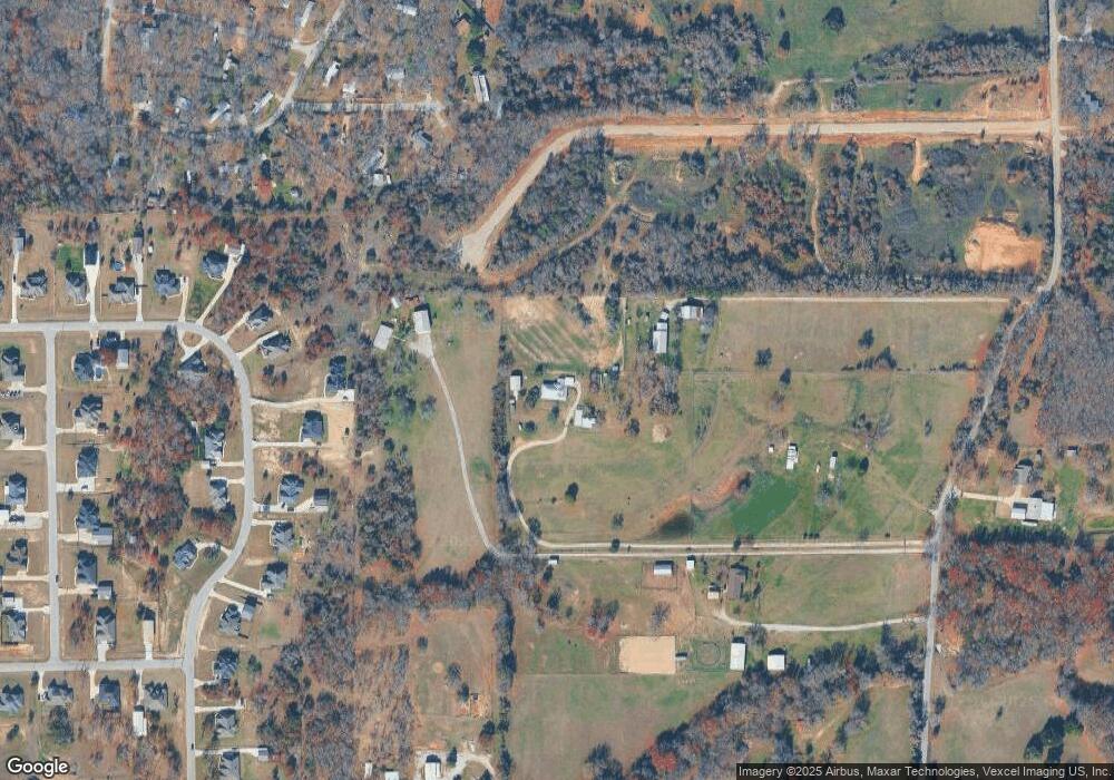 2676 N Cardinal Rd, Azle, TX 76020 - photo 1