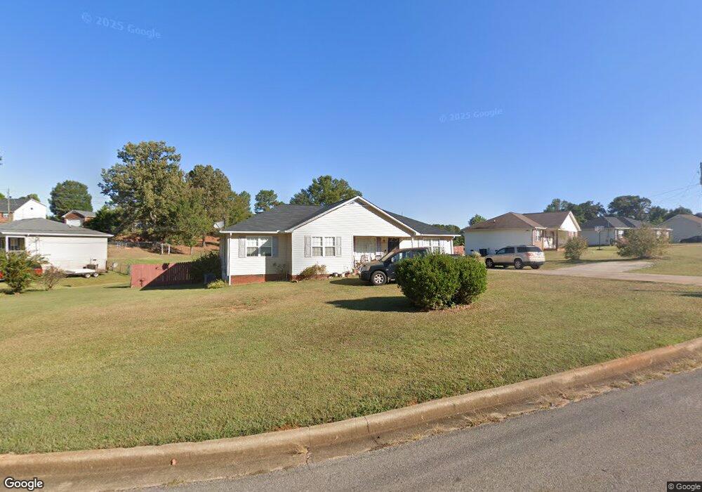 39 Agan Ct, Weaver, AL 36277 - photo 1