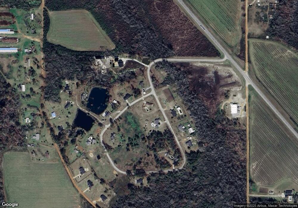 247 Peachtree Cir, Douglas, GA 31533 - photo 1