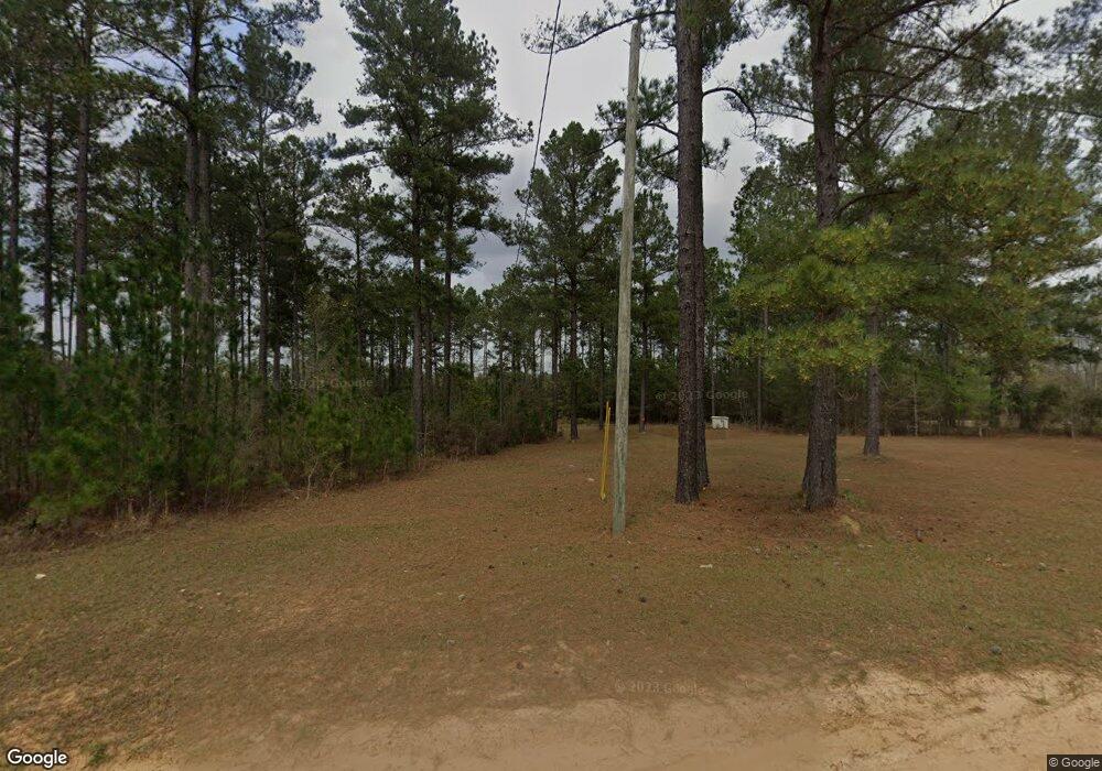 700 Otter Cir, Douglas, GA 31533 - photo 1