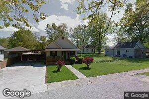 114 S Washington Ave, Thayer, IL 62689
