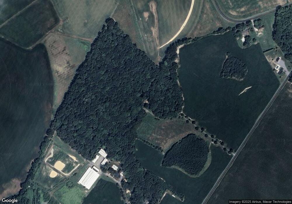 1915 Bloomingdale Rd, Queenstown, MD 21658 - photo 1