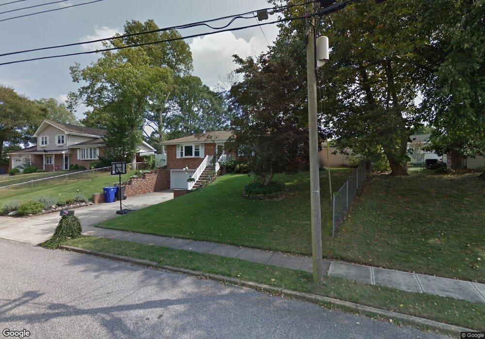 827 Regency Ct, Toms River, NJ 08753 - photo 1