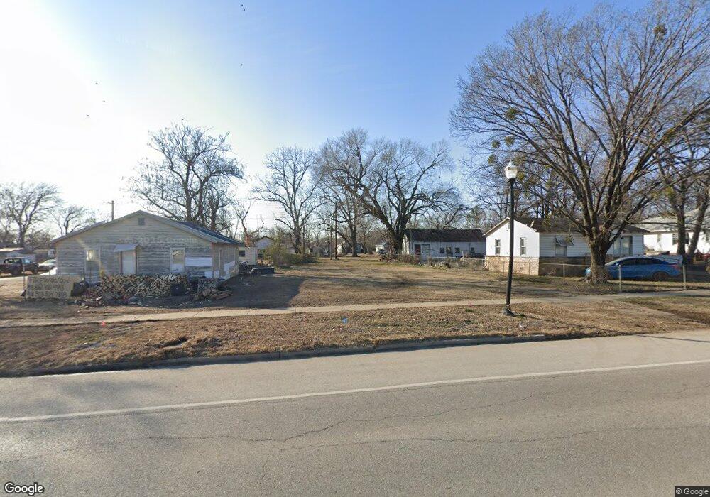 419 S Broadway Ave, Haskell, OK 74436 - photo 1