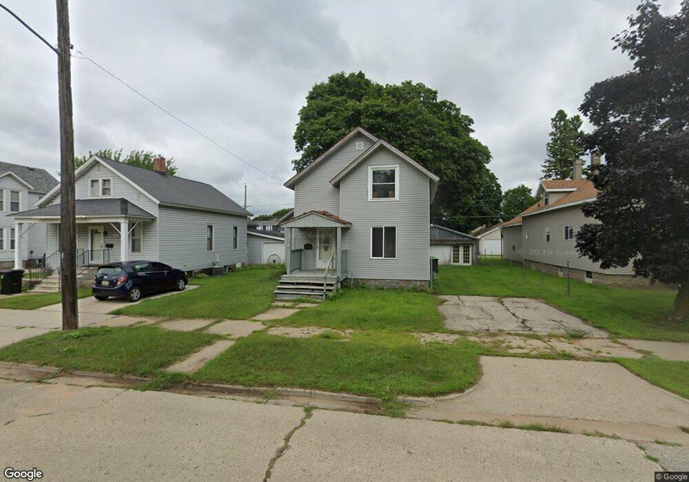 1704 13th Ave, Menominee, MI 49858 - photo 1