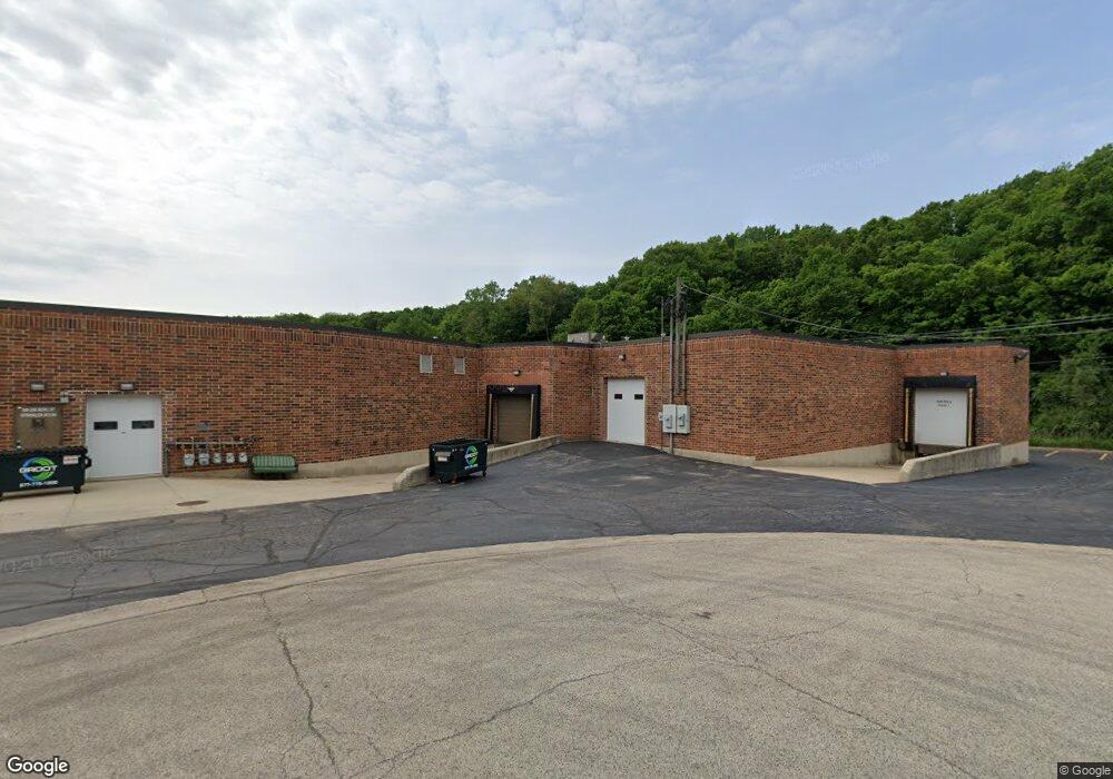 210 Berg St, Algonquin, IL 60102 - photo 1