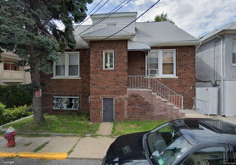 133 Pine St unit 1, Cliffside Park, NJ 07010 - photo 1