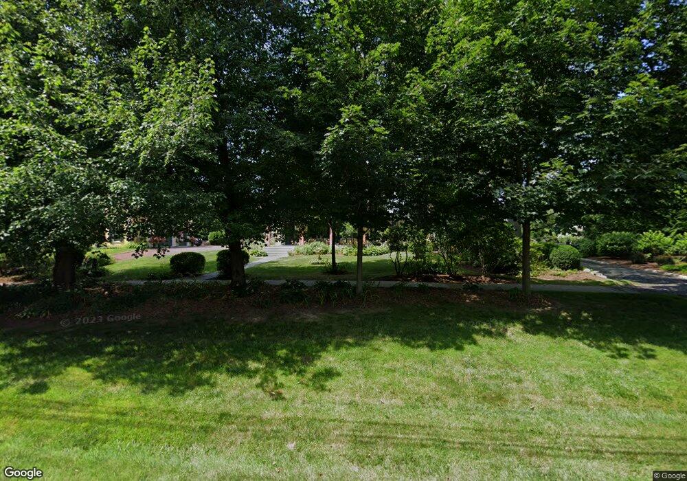 293 Main St unit Carriage House Apart, Ridgefield, CT 06877 - photo 1