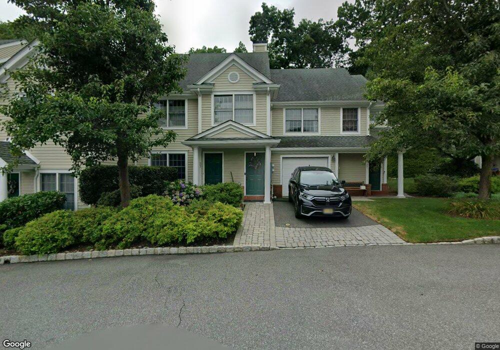 201 Huntington Ct unit 201, Wyckoff, NJ 07481 - photo 1