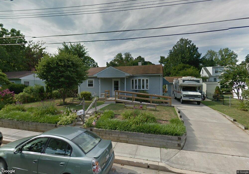 709 Raynor Ave, Catonsville, MD 21228 - photo 1