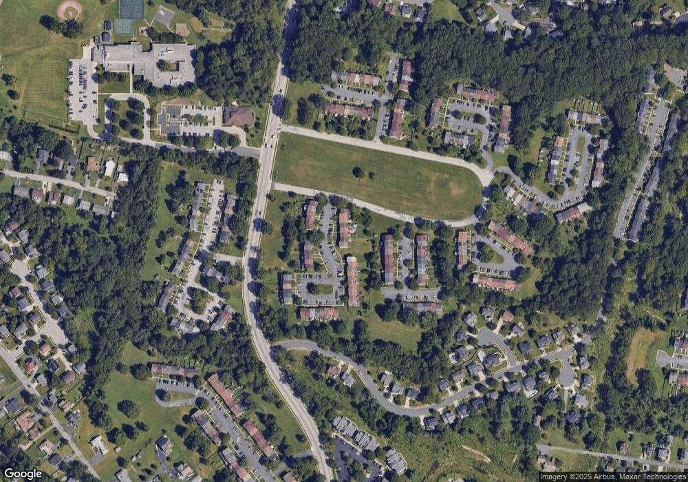 13 Bernadotte Ct, Parkville, MD 21234 - photo 1