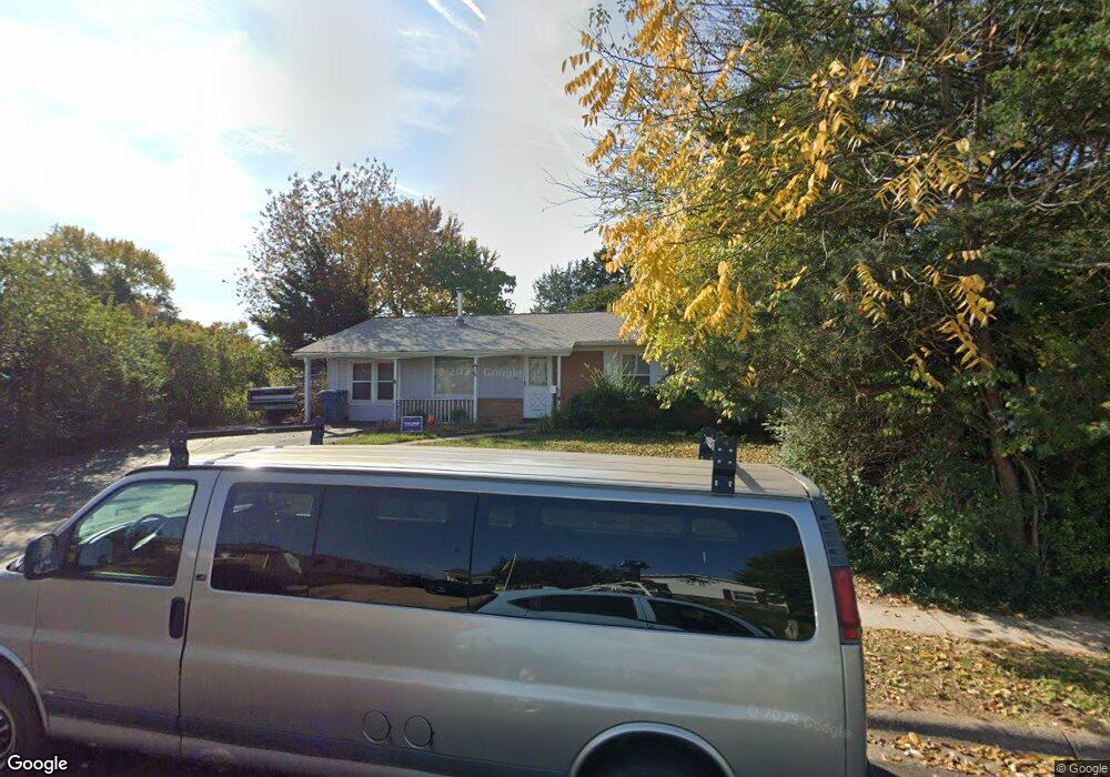 601 W Nettle Tree Rd, Sterling, VA 20164 - photo 1