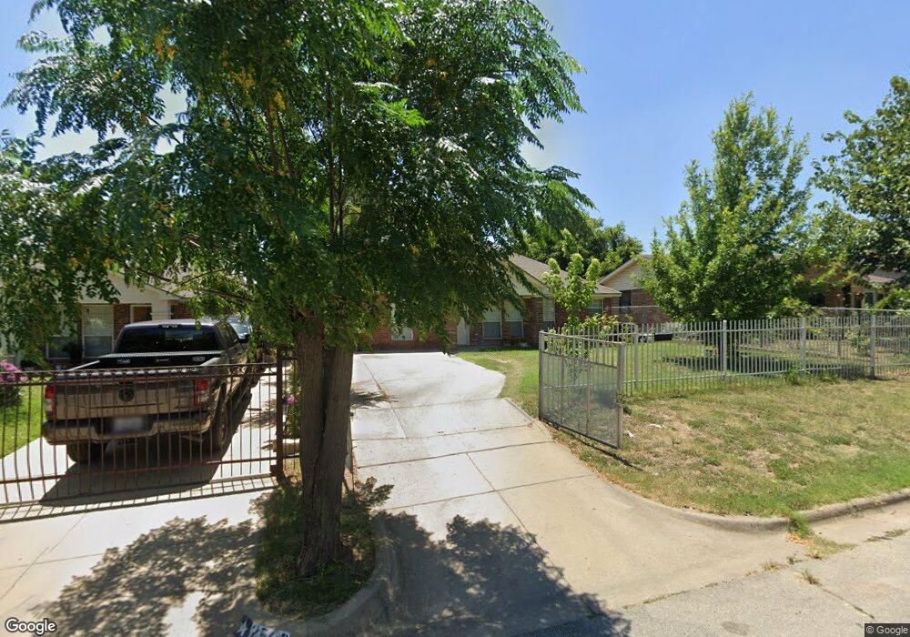 2505 NW 28th St, Fort Worth, TX 76106 - photo 1