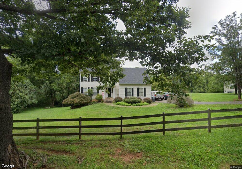 18496 Waterloo Rd, Amissville, VA 20106 - photo 1