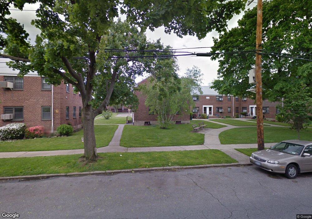 1709 160th St unit 5-98, Whitestone, NY 11357 - photo 1