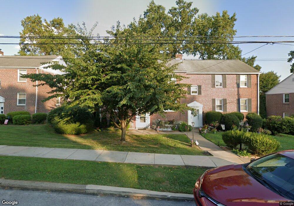 215 Pilgrim Ln, Drexel Hill, PA 19026 - photo 1