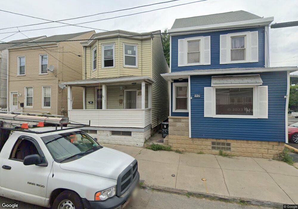 221 Warren St unit 2ND FLOOR, Gloucester City, NJ 08030 - photo 1