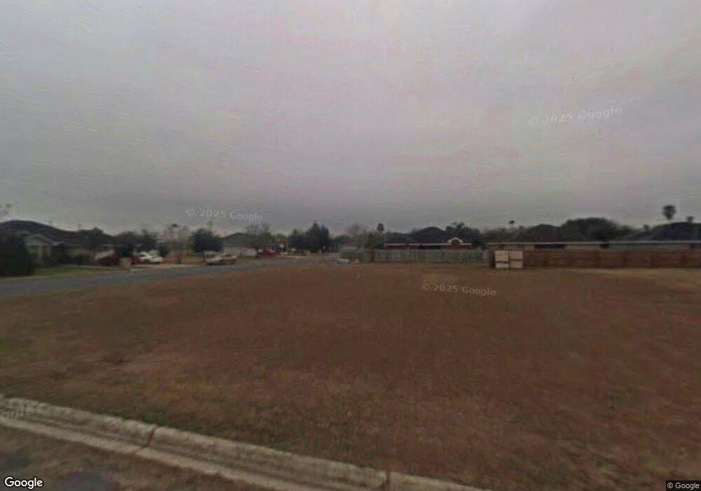 513 Tulip Cir, Alamo, TX 78516 - photo 1