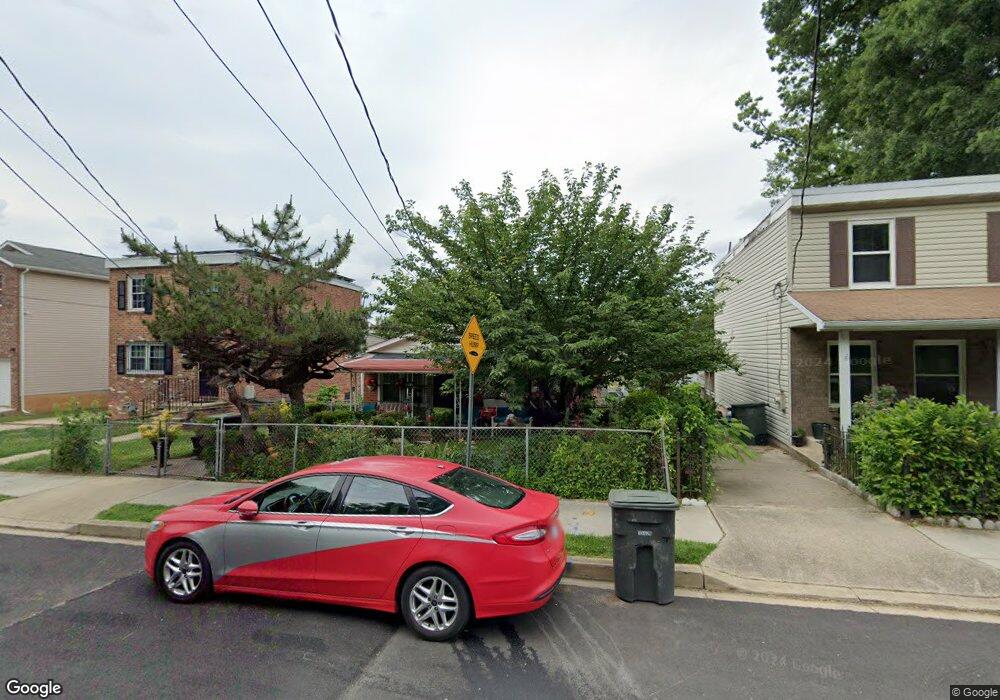 5418 D St SE, Washington, DC 20019 - photo 1