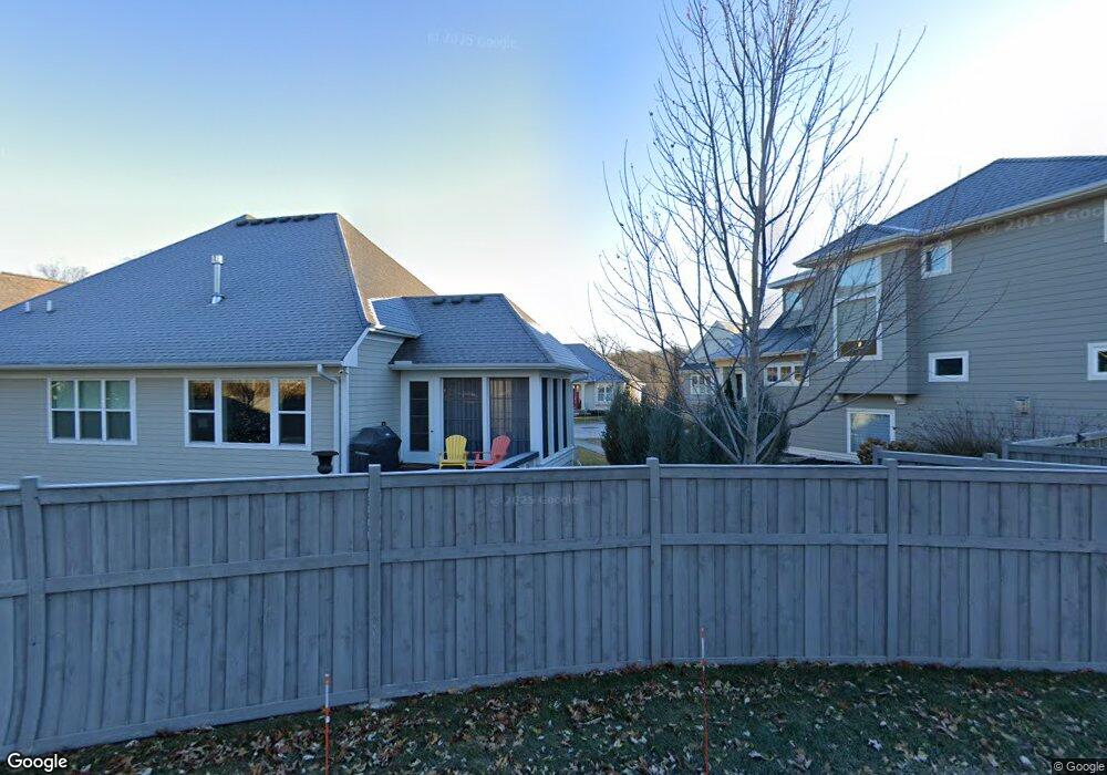 208 Byrondale Ave, Wayzata, MN 55391 - photo 1