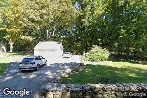 27 S Bedford Rd, Pound Ridge, NY 10576