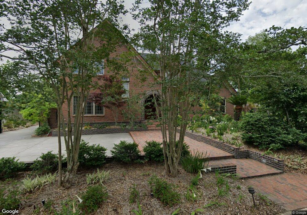 915 Treasure Ln, Lake Charles, LA 70605 - photo 1