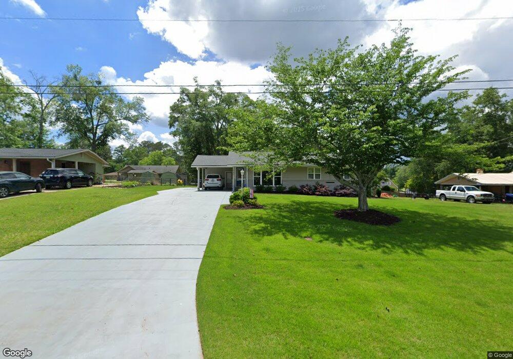235 S Lakeshore Dr, Carrollton, GA 30117 - photo 1