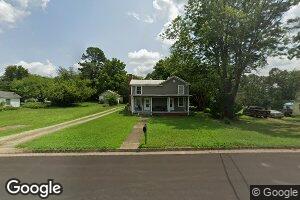 181 Hurt St, Chatham, VA 24531