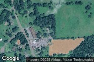 19 Moore Ln, Flint Hill, VA 22627