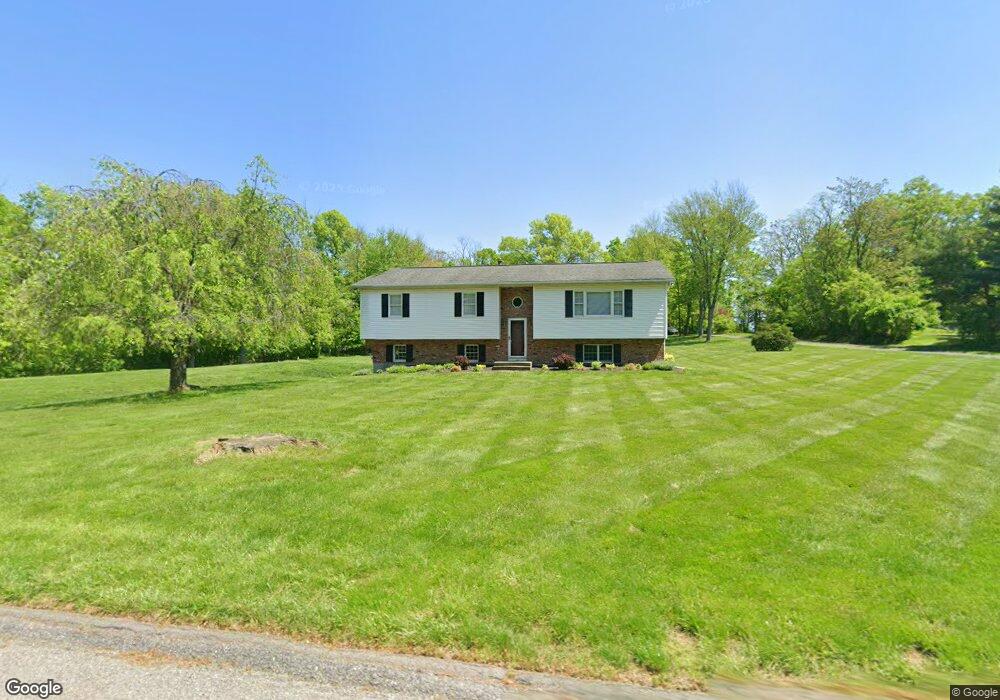 5 Stenger Ct, Wappingers Falls, NY 12590 - photo 1