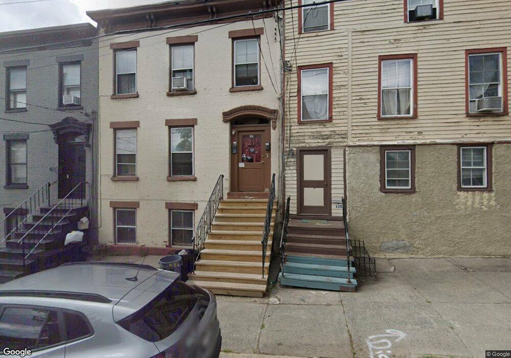 137 Grand St, Albany, NY 12202 - photo 1